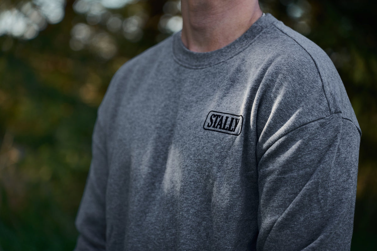 STALLY Range Crew in Grey Heather on model