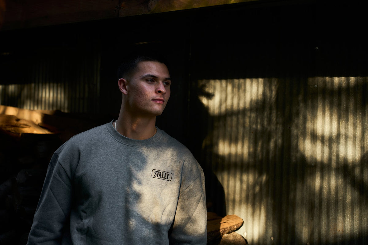 STALLY Range Crew in Grey Heather on model