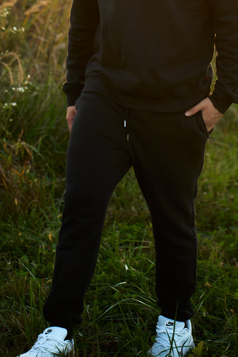Range Mens Jogger in Coal Black