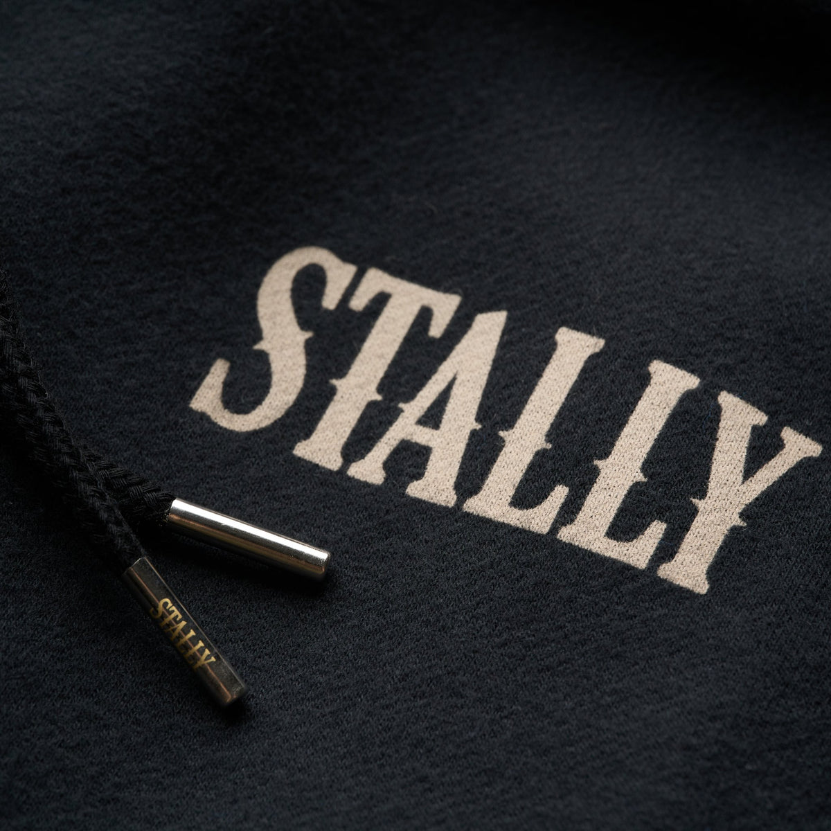 STALLY Draft Hoodie in Coal Black