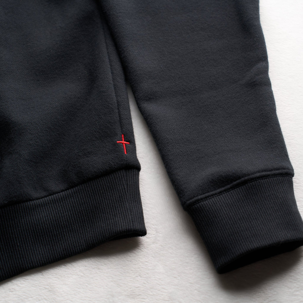 STALLY Draft Hoodie in Coal Black