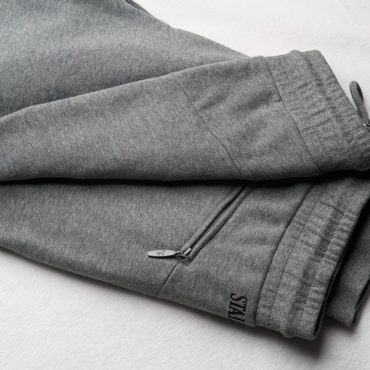 STALLY Range Mens Jogger in Iron