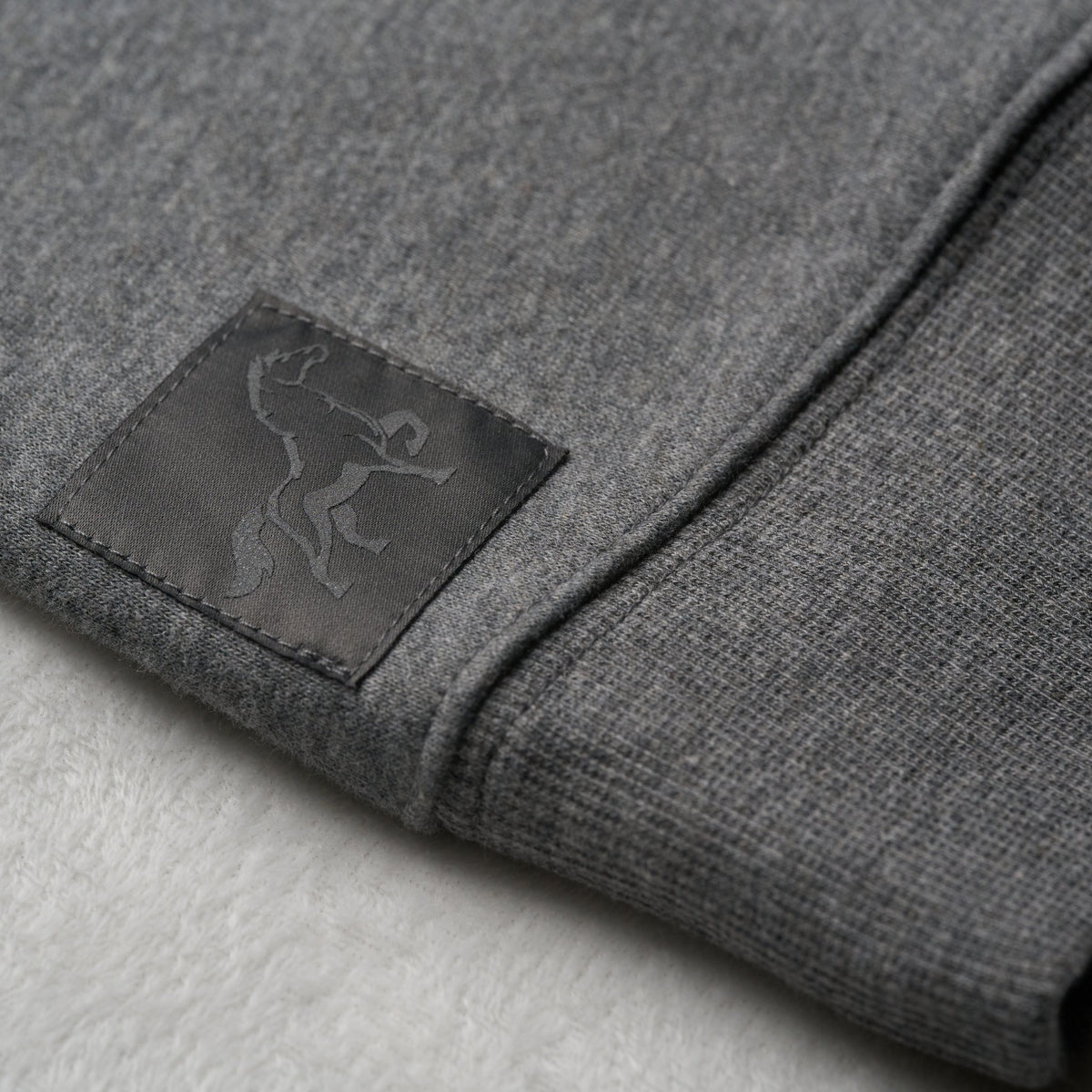 STALLY Range Mens Crew in Iron